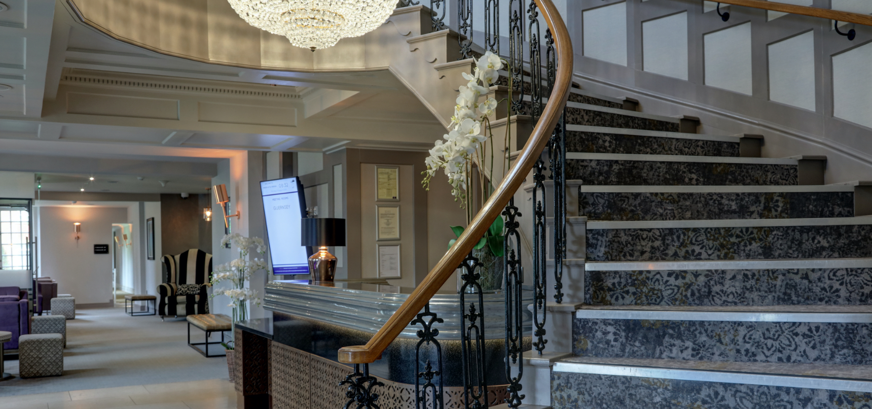 Hotel Reception